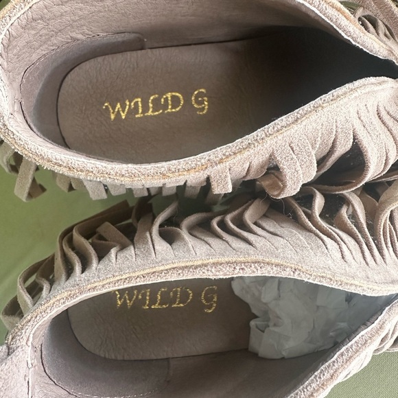 Fringe Glitter Ankle Boots - Silver and Tan - Picture 8 of 11